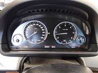 Pogled na kombinirani instrument