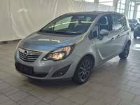 Pogled od napred levo