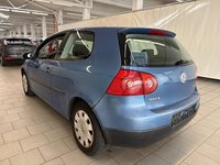 Pogled od pozadi levo