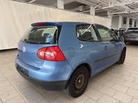 Pogled od pozadi desno