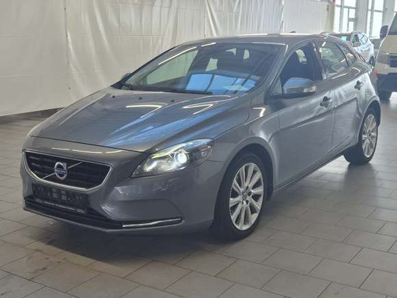 Pogled od napred levo