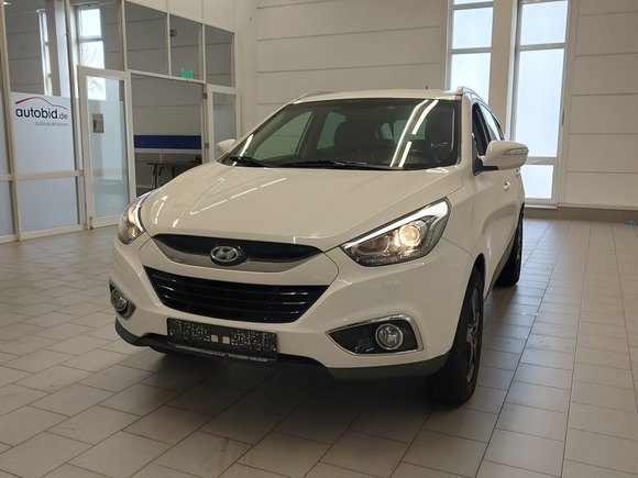 Pogled od napred levo