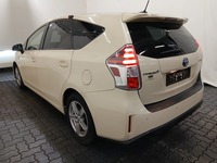 Вид сзади слева