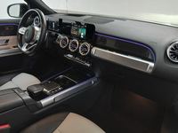 Вид на салон