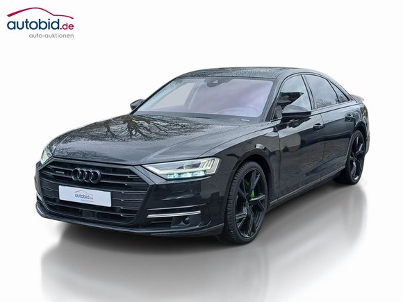 Skats no kreisās puses priekšā