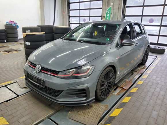 Náhled zpředu zleva