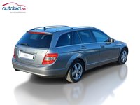 Pogled od pozadi desno