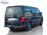 Pogled od pozadi desno