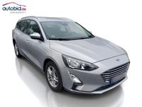 Náhled zpředu zprava