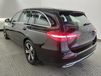 Pogled straga lijevo