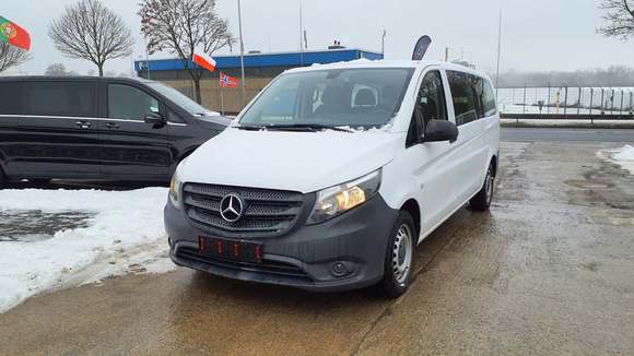 Náhled zpředu zleva