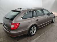 Náhľad zozadu sprava