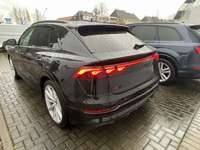 Вид сзади слева