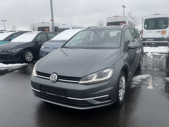 Вид спереди слева