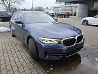 Náhled zpředu zprava