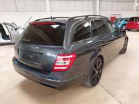 Aanzicht achter rechts