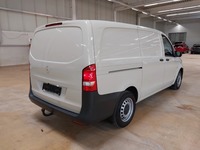 Aanzicht achter rechts