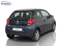 Vue de l’arrière droit