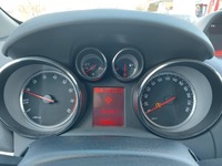 Pogled na kombinovani instrument