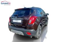 Pogled od pozadi desno