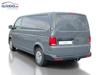 Pogled od pozadi levo