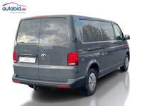 Pogled od pozadi desno