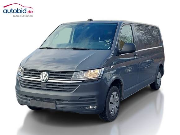 Pogled od napred levo