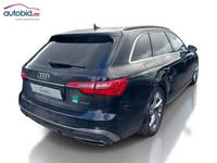 Pogled od pozadi desno