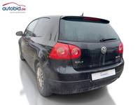 Pogled od pozadi levo