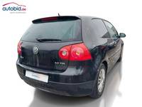 Pogled od pozadi desno