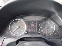 Pogled na kombinovani instrument