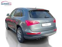 Pogled od pozadi levo