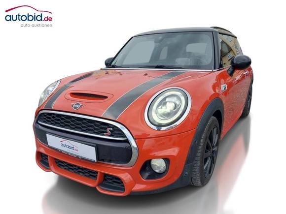 Pogled od napred levo