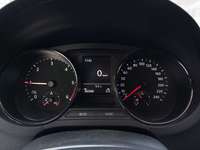 Pogled na kombinovani instrument