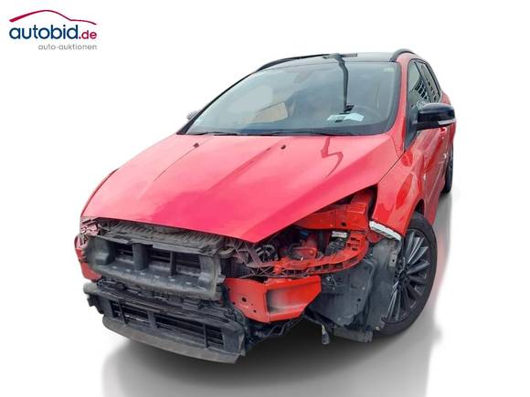 Pogled od napred levo