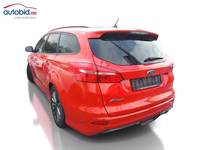 Pogled od pozadi levo