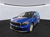 Pogled od napred levo