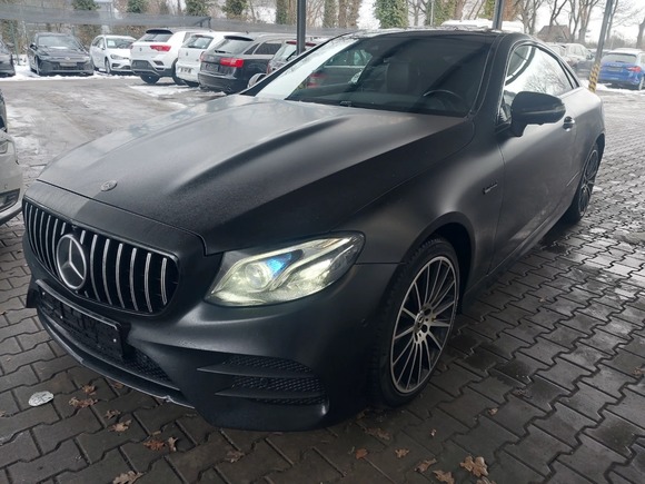 Náhled zpředu zleva