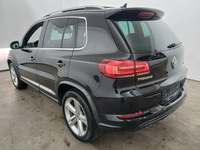 Pogled od pozadi levo