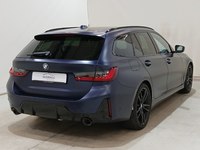 Skats no labās puses aizmugurē