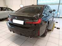 Aanzicht achter rechts