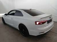 Vedere spate stânga