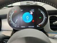 Pohled na přístrojovou desku