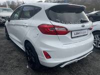 Вид сзади слева