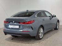 Aanzicht achter rechts