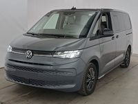 Pogled od napred levo