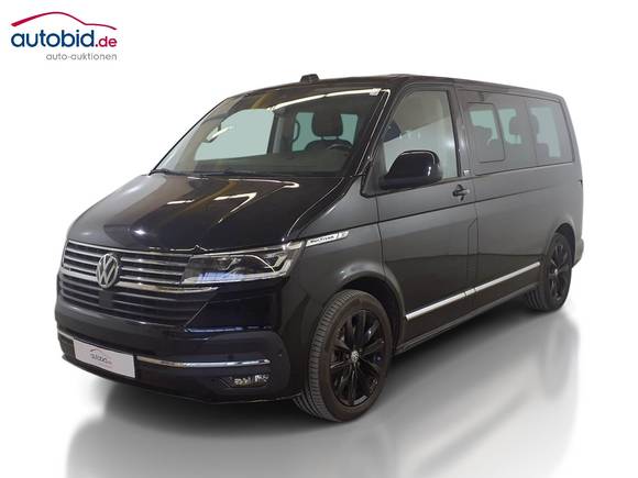 Skats no kreisās puses priekšā