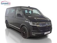 Skats no labās puses priekšā