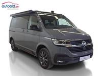 Skats no labās puses priekšā