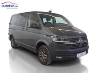 Skats no labās puses priekšā